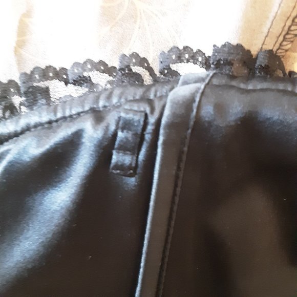 Bebe 100% Silk Black Pink Strapless Floral Flowy Dress Size Large - Picture 13 of 16